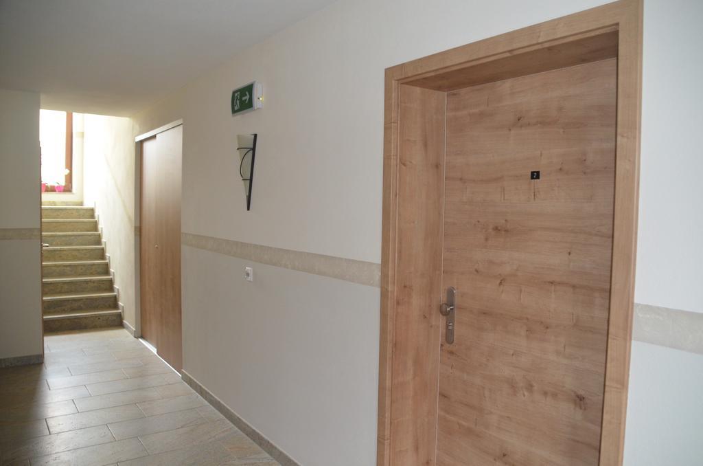 Landhotel Zum Adler Oberbechingen Εξωτερικό φωτογραφία