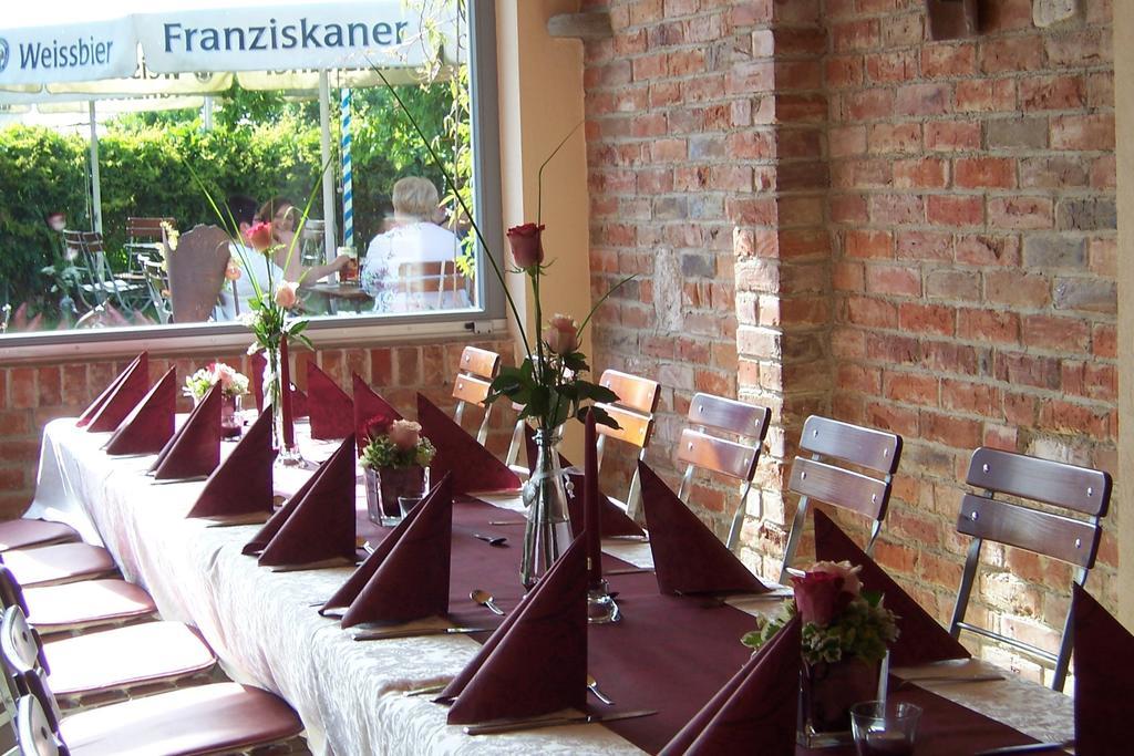 Landhotel Zum Adler Oberbechingen Εξωτερικό φωτογραφία