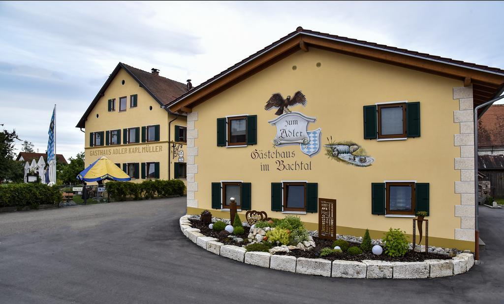 Landhotel Zum Adler Oberbechingen Εξωτερικό φωτογραφία