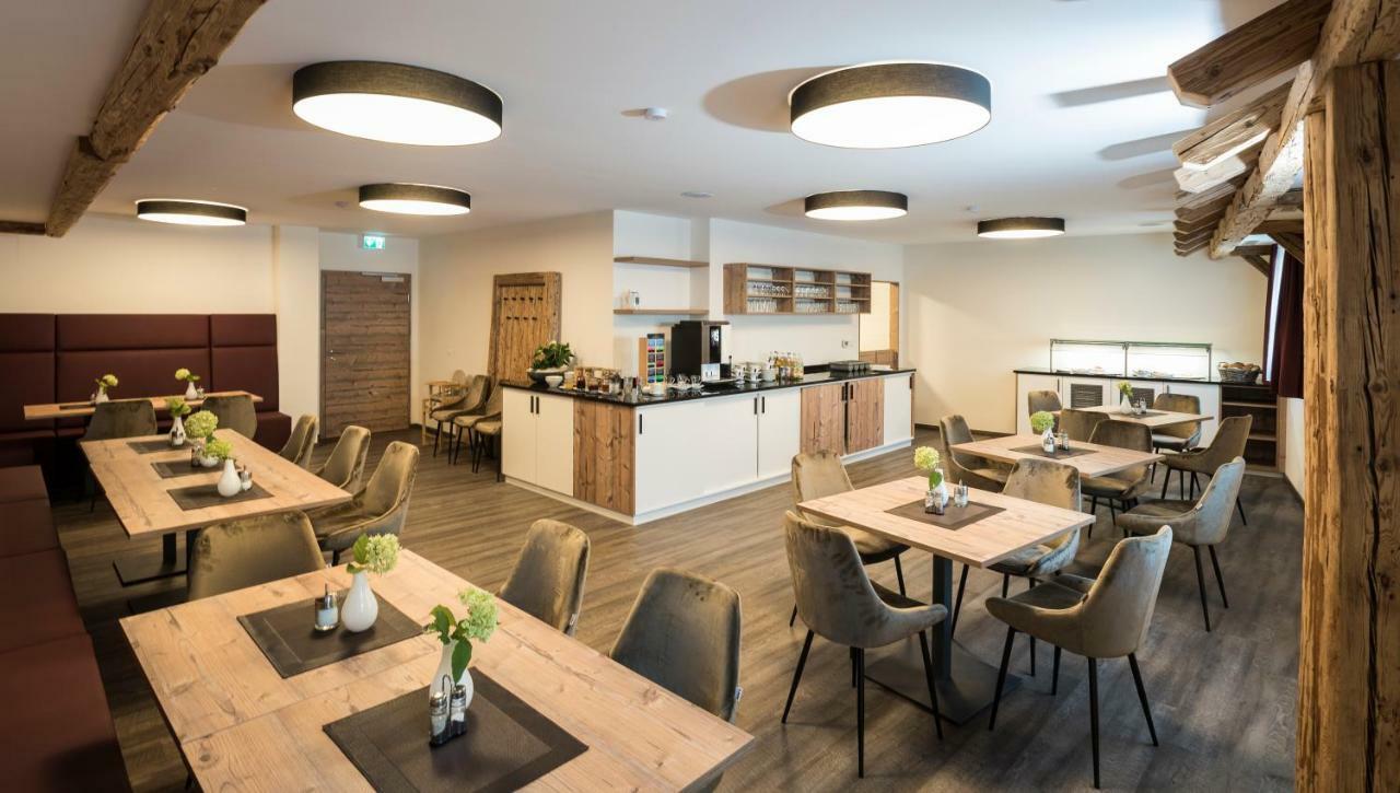 Landhotel Zum Adler Oberbechingen Εξωτερικό φωτογραφία